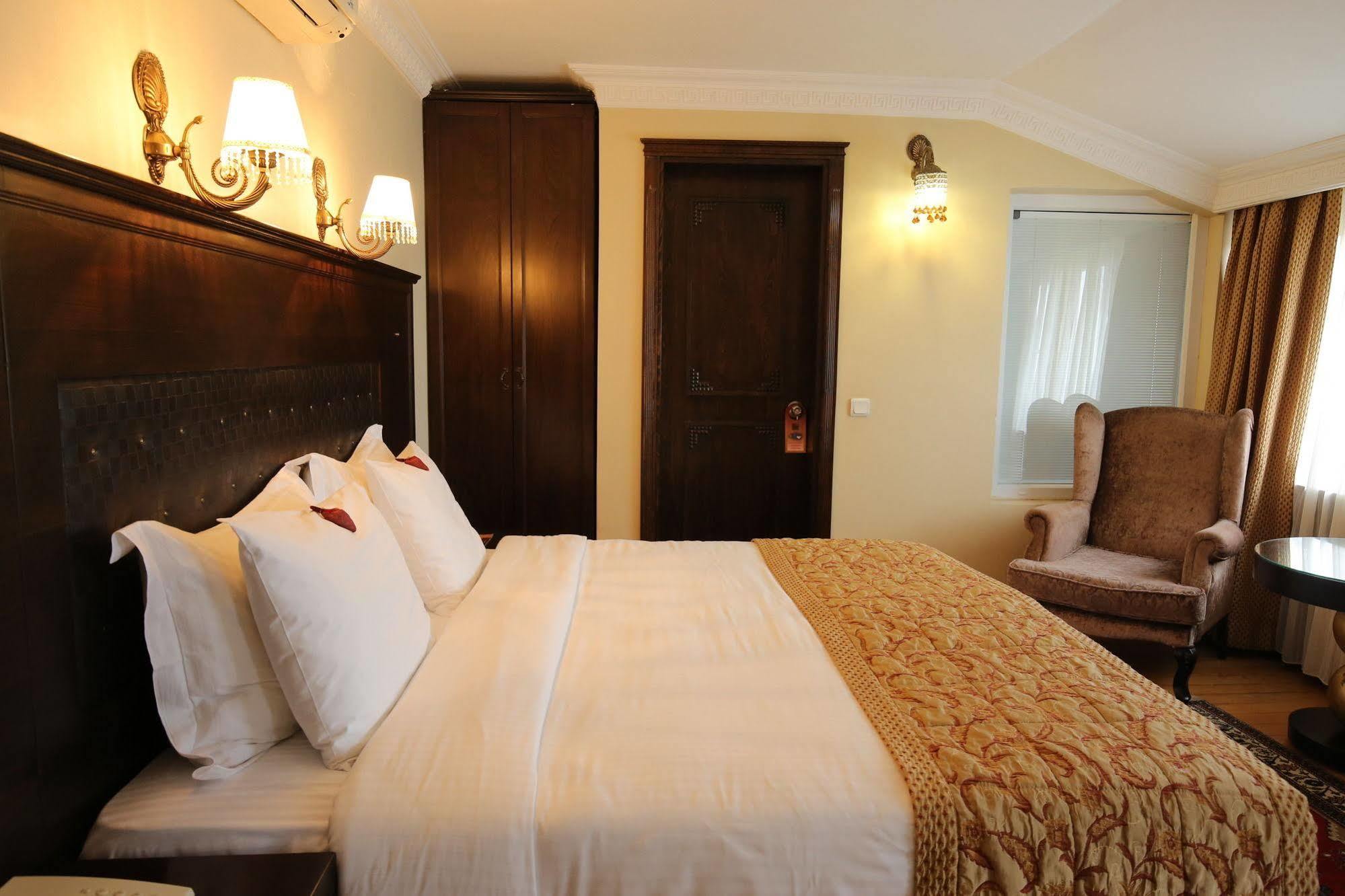 Tria Istanbul-special Category Стамбул